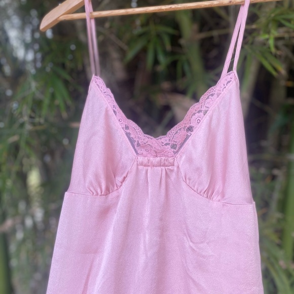 VS Silk Babydoll 💘 - Picture 2 of 12